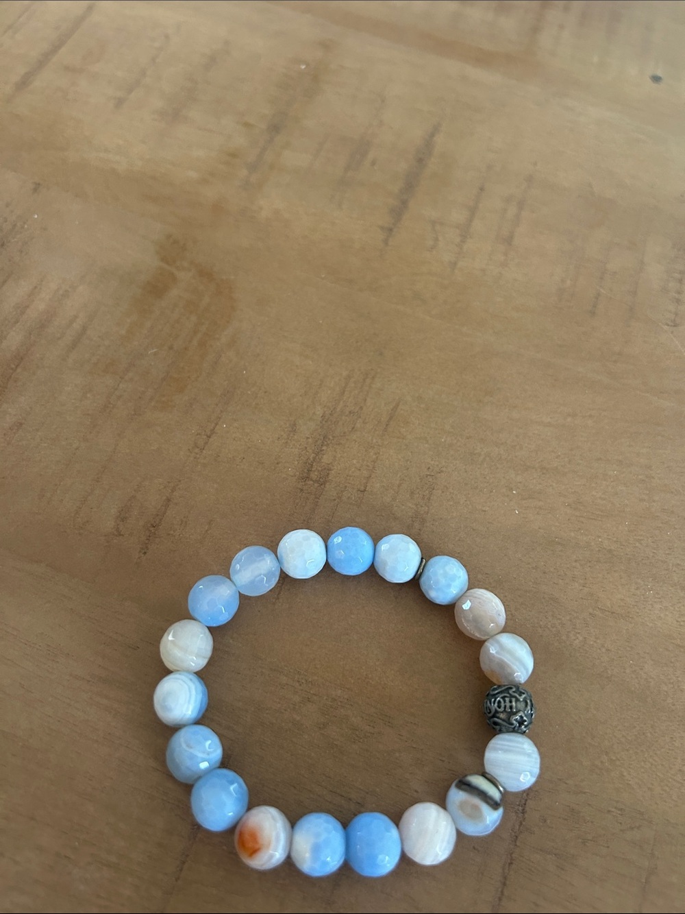 Blue and Cream Beaded Stretch Bracelet with Decorative Accent
